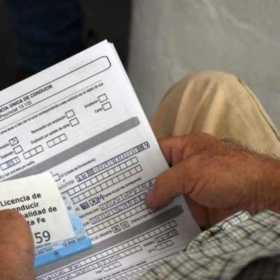 Una ley en Santa Fe obliga a saber primeros auxilios para tener la licencia de conducir