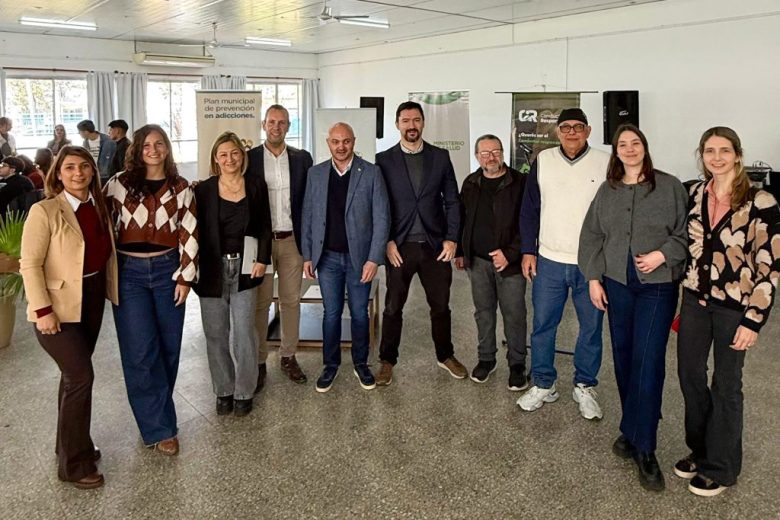 Salud realizó en Crespo el segundo encuentro de la Red de Problemáticas de Consumo