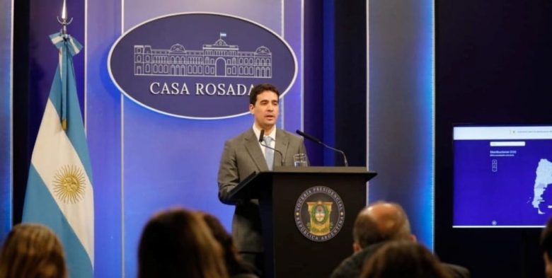 El vocero presidencial ratificó el ajuste y aseguró que la motosierra no se detiene durante la gestión de Javier Milei