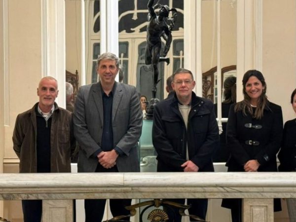 La UNRaf presentó su nuevo Centro de Investigación Aplicada en la Bolsa de Comercio de Santa Fe