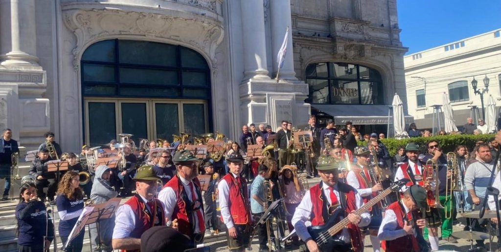 La Zillertal Orchester formó parte de los 25 años del festival internacional Trombonanza
