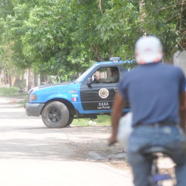Villa Gobernador Gálvez: hallaron un cuerpo calcinado en un pozo