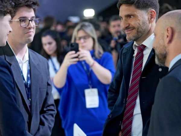 Pullaro puso en valor el impacto del Santa Fe Business Forum