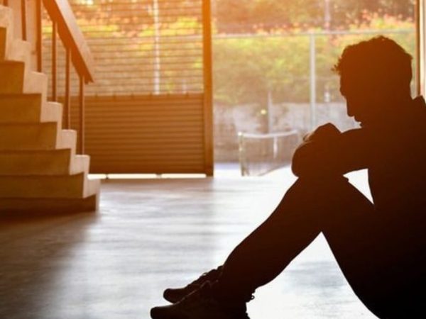 Presentan proyectos en el Concejo de Santa Fe para prevenir el suicidio y asistir a las familias