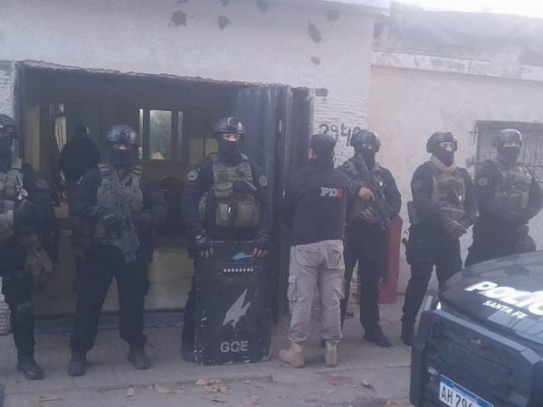 Detuvieron a un adolescente en Santa Fe imputado por tentativa de doble homicidio