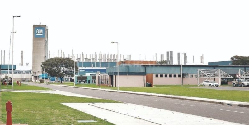 La economía santafesina cerró el primer semestre por la caída de la industria y el comercio