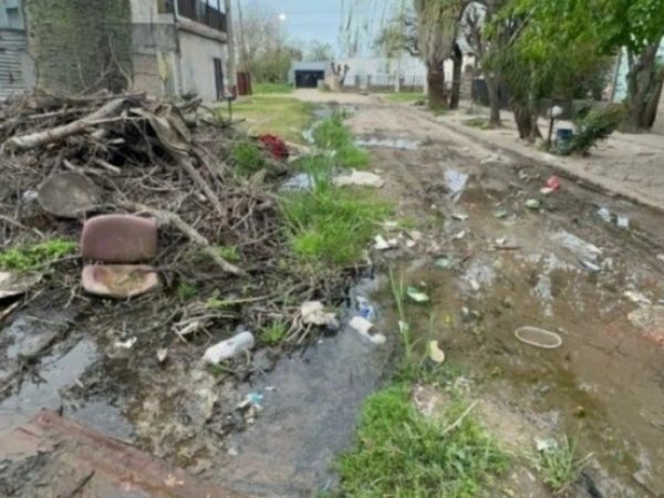 Reclamos vecinales en El Chaparral: exigen obras y mayor presencia municipal