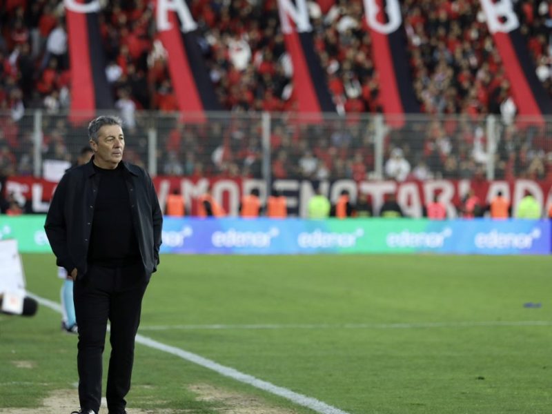 Newell’s superó tres pruebas exigentes, pero le llega la hora de ganar