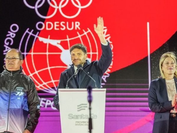 Pullaro en la inauguración de los Juegos: “Santa Fe le abre los brazos a la Argentina y al mundo»