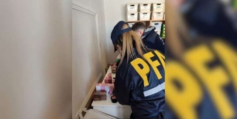Secuestran en Rosario un cargamento de cosméticos de contrabando valuado en 140 millones de pesos