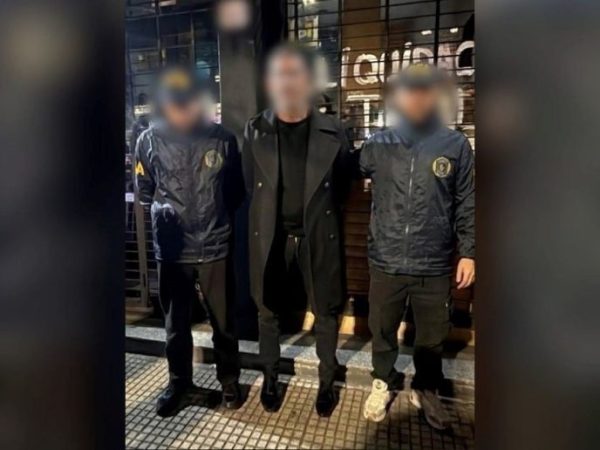 Cayó un abogado acusado de actuar como nexo entre capos narcos presos y sicarios en Rosario