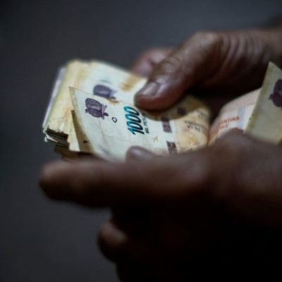 Salarios al alza: los ingresos volvieron a ganarle a la inflación en julio según el INDEC