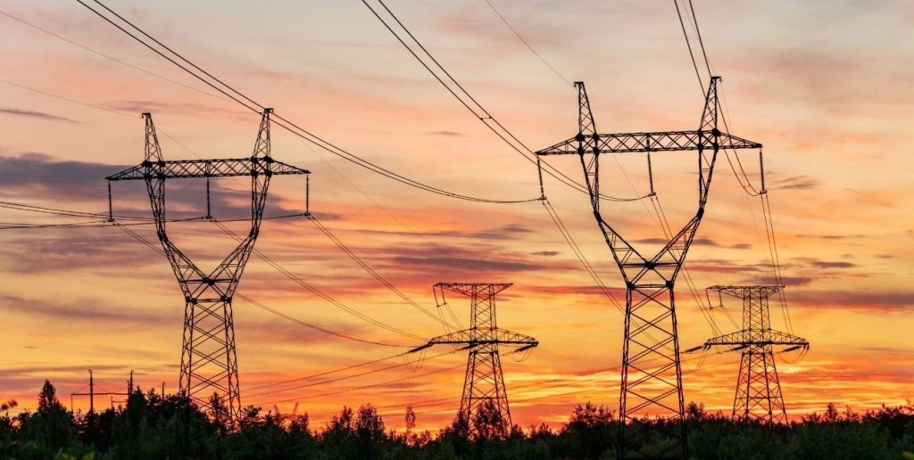 Presupuesto nacional: el Gobierno apunta a que las tarifas de luz y gas cubran el 88% del costo en 2027