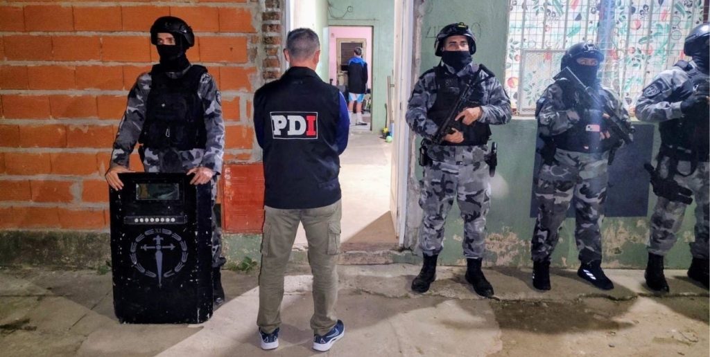 Operativos en Santa Fe y San José del Rincón por falsas denuncias y tráfico de armas