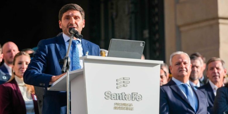 Pullaro advirtió por la caída de la recaudación y la coparticipación en Santa Fe