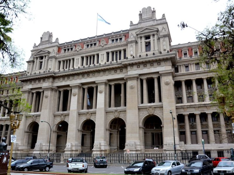 Sentencia de la Corte Suprema dejó firme la irrecurribilidad del veredicto absolutorio en Juicios por Jurados