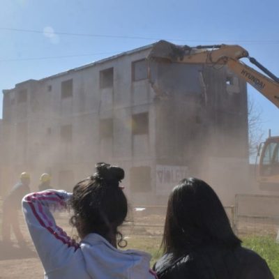 Santa Fe: finaliza la demolición de los últimos monoblocks en Barrio Acería