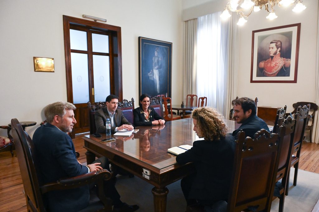 Rogelio Frigerio se reunió con autoridades del FIDA para avanzar en un proyecto de desarrollo rural en Entre Ríos