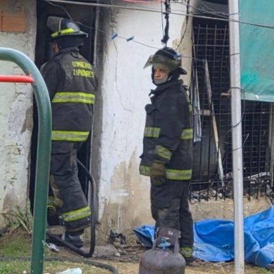 Incendio en una vivienda de la ciudad de Santa Fe: un niño fue trasladado al hospital de niños