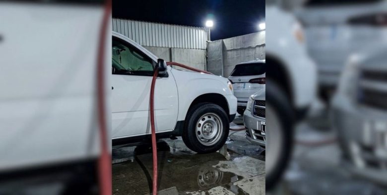 Voraz incendio destruyó una concesionaria de autos usados en el norte de la ciudad de Santa Fe
