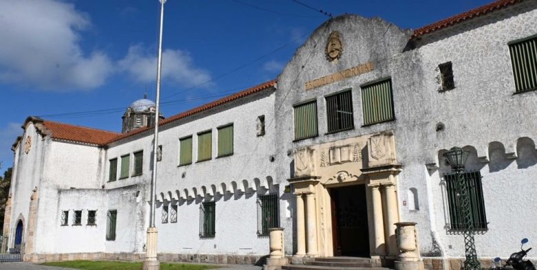 Patrimonio histórico: buscan preservar el valioso archivo documental de la Escuela Normal de Santa Fe