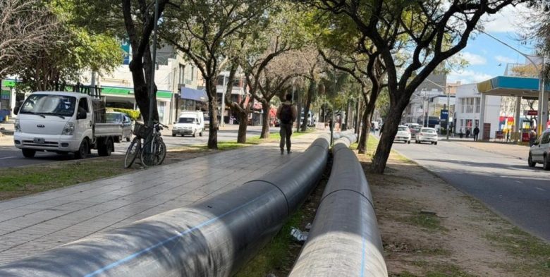 Avanza la obra de la cloaca máxima en Bulevar Gálvez para prevenir socavones en Santa Fe