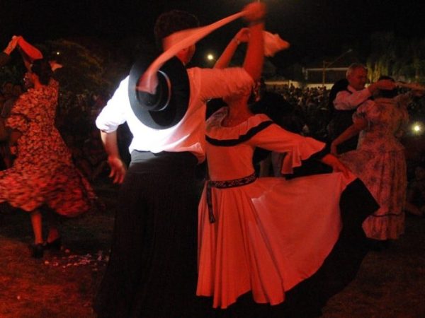 Tribunales de Santa Fe: condenaron a una profesora de danza que ejercía con títulos falsos en escuelas de la ciudad