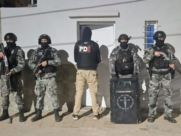 Detuvieron a un joven acusado de balear un comercio en la ciudad de Santa Fe