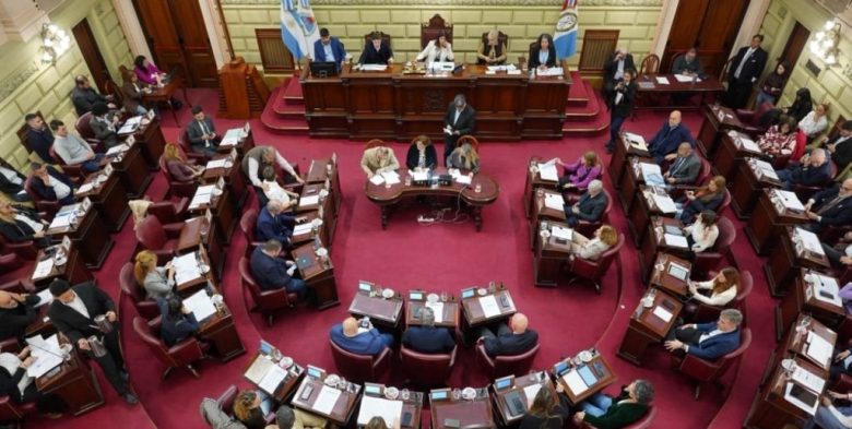 Seguridad en Santa Fe: Diputados debate nuevas leyes y mecanismos de participación ciudadana