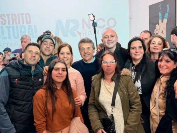 Diego Giuliano inauguró un nuevo distrito cultural en Villa Gobernador Gálvez