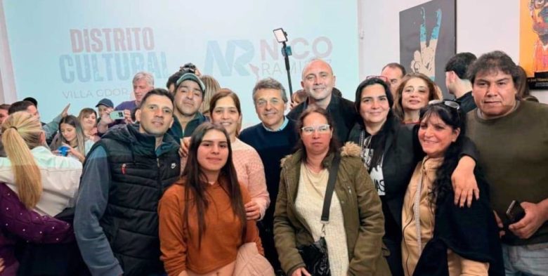 Diego Giuliano inauguró un nuevo distrito cultural en Villa Gobernador Gálvez