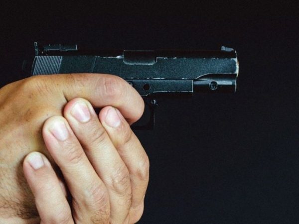 Condenaron en Santa Fe a un hombre que compró una pistola de forma legal y la desvió al mercado negro