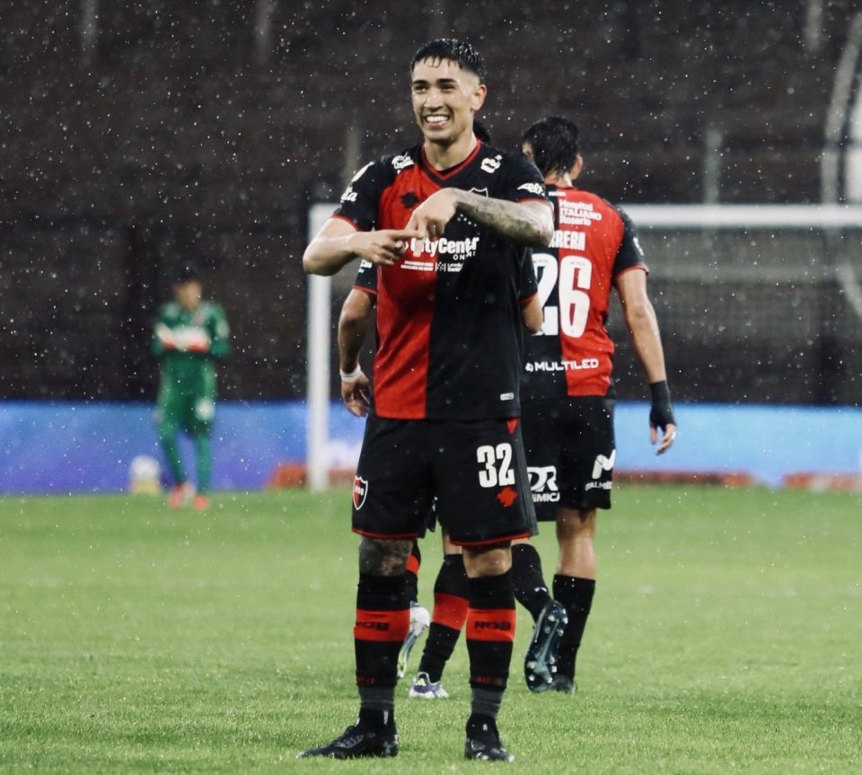 Newell’s metió un triunfazo de visitante y se ilusiona con ser protagonista