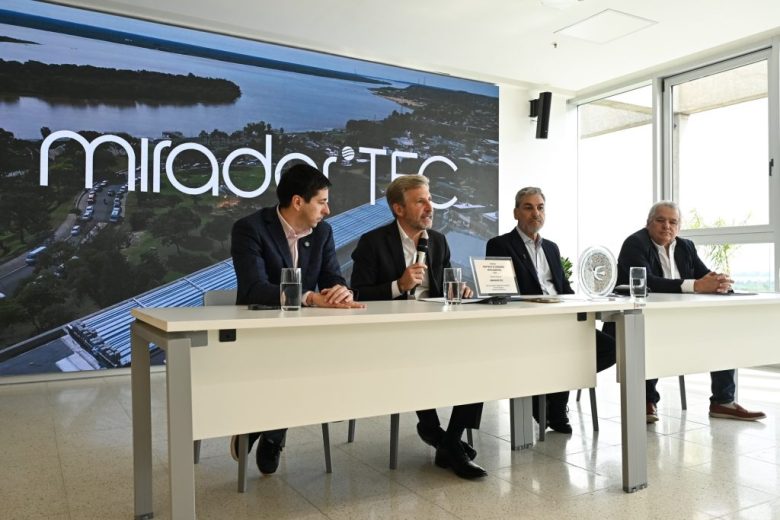 Presentan el balance del primer año de MiradorTEC y lanzan el programa Mirador Impulsa