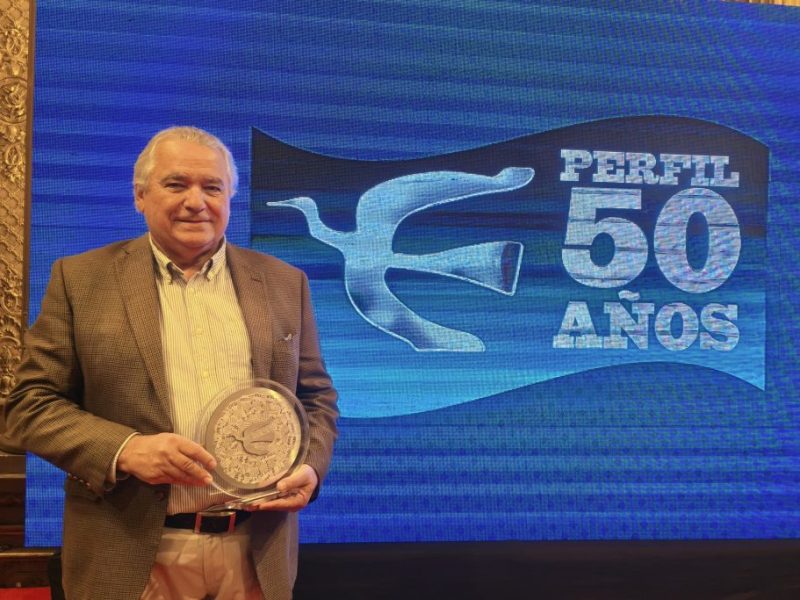 El MiradorTEC fue galardonado con el Premio Perfil 2026 por su aporte a la economía del conocimiento