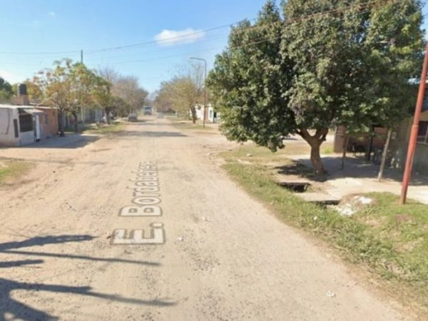 Hallaron un cuerpo calcinado dentro en un pozo en Villa Gobernador Gálvez