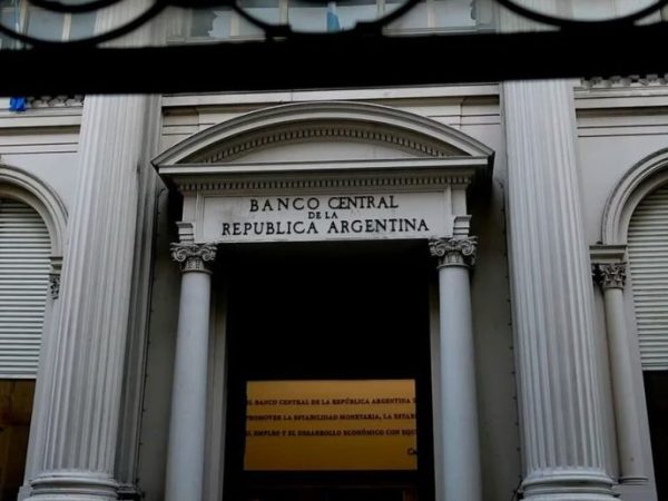El mercado detectó un pozo de actividad: donde antes veía crecimiento ahora espera más caída