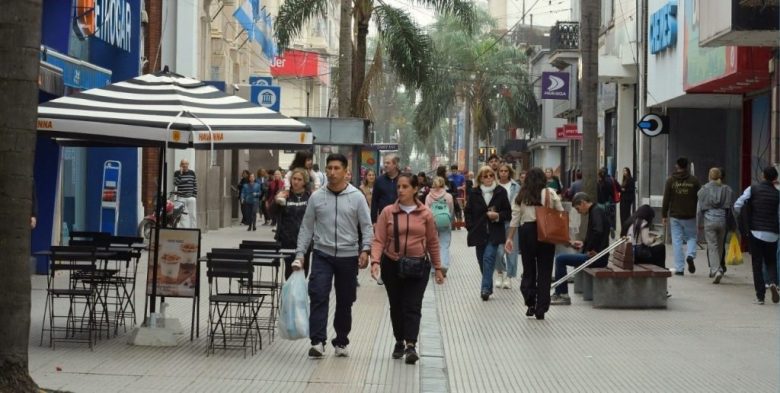 Crisis en el centro comercial de Santa Fe: el 80% de los negocios no superó la inflación en septiembre