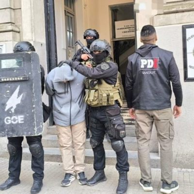 Santa Fe: discutieron por una máquina prestada, lo amenazó de muerte y lo ejecutó a balazos