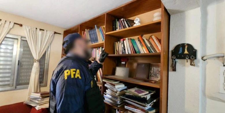 Tras allanamiento: imputaron a un hombre por difundir mensajes de odio y antisemitismo
