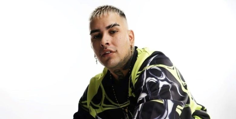 Condenaron al cantante Callejero Fino por portación ilegal de armas de guerra