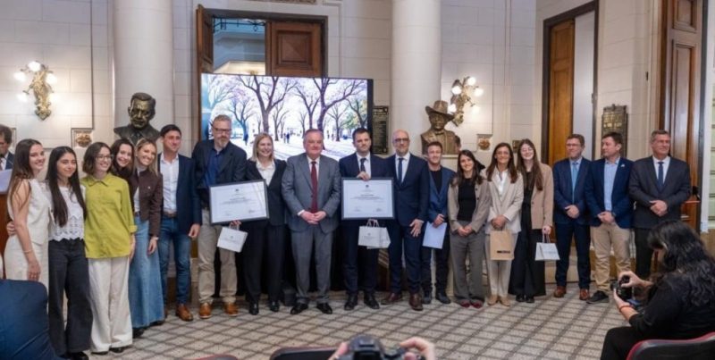 La Legislatura premió proyectos para remodelar la Plaza Italia en la ciudad de Santa Fe