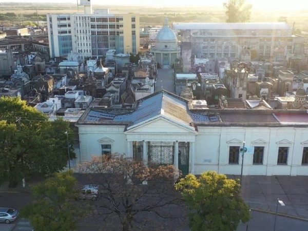 Cambios en el Cementerio Municipal de Santa Fe: cuáles son los nuevos horarios de visita y servicios desde octubre