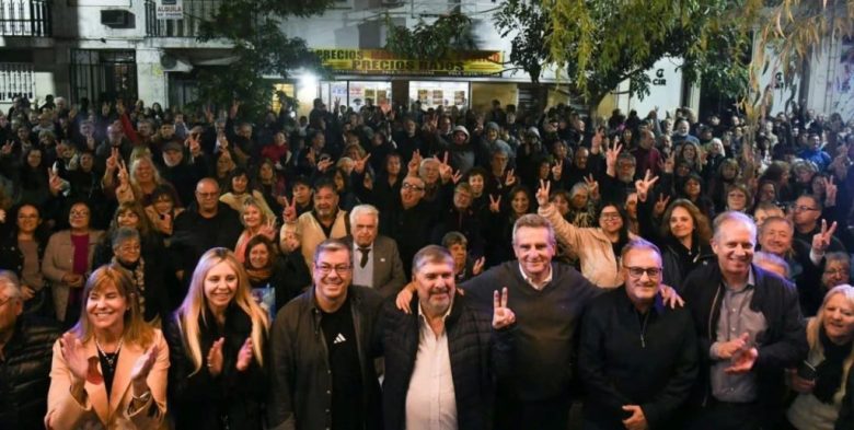El peronismo santafesino se reunió en Rosario para trazar la estrategia electoral de cara a 2027
