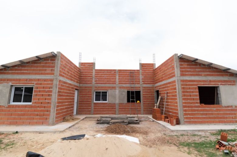 Avanza la construcción de 10 viviendas en Santa Anita en el marco del programa Ahora Tu Hogar