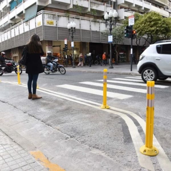 Rosario pintará la señal de PARE en el asfalto de las esquinas con más choques