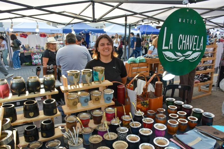 Se realizará la feria Manos Entrerrianas en Plaza Mansilla por el Día de la Madre