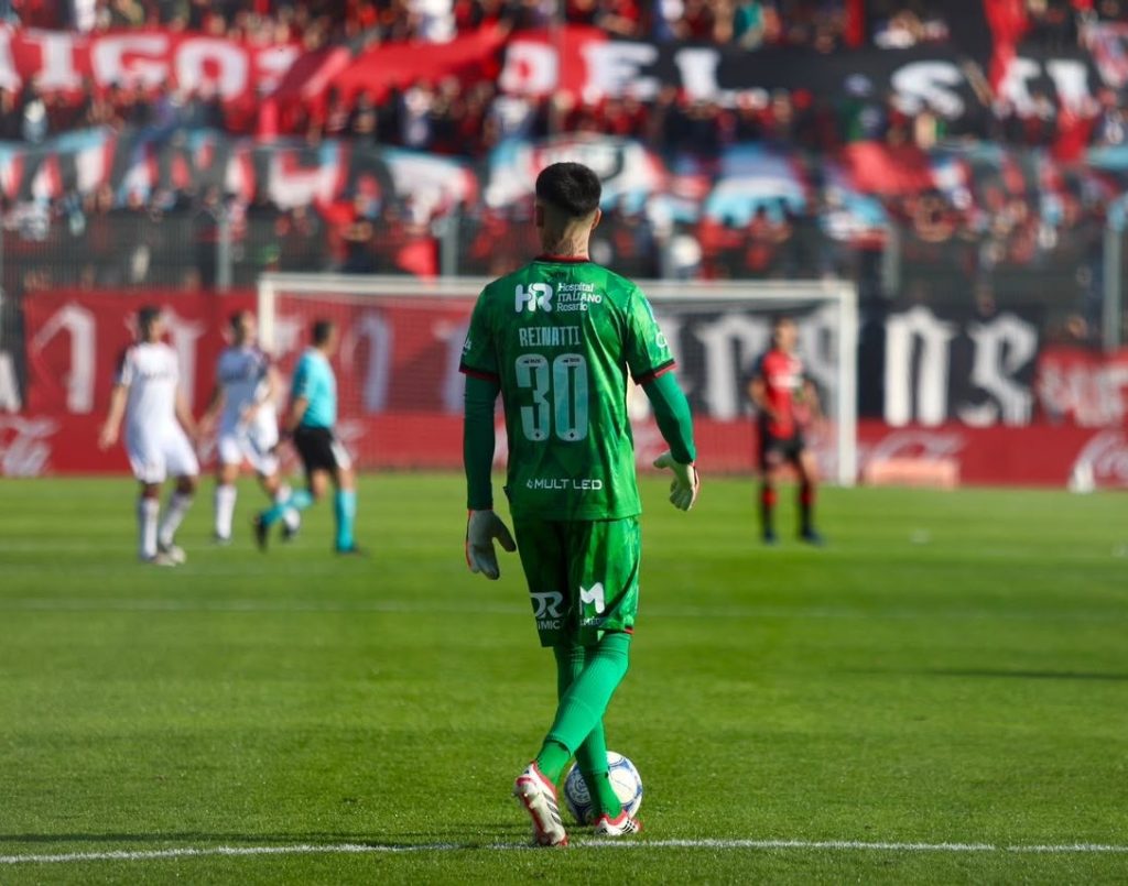 Newell’s suma, no pierde y construye fortaleza de a poco