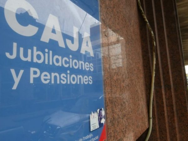 Santa Fe recibió fondos de Nación por el déficit de la Caja de Jubilaciones