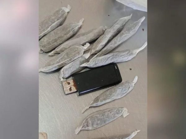Detuvieron a una joven que intentó ingresar estupefacientes a la cárcel de Las Flores en Santa Fe